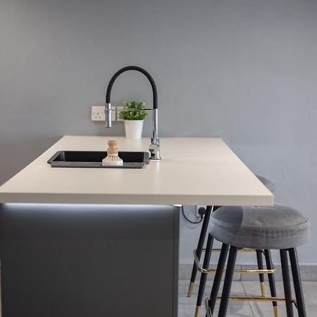 #4 Reed Street Apartment Hull City Centre Nr Connexin Live Кингстон-апон-Халл Экстерьер фото