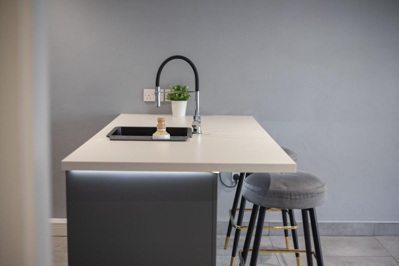 #4 Reed Street Apartment Hull City Centre Nr Connexin Live Кингстон-апон-Халл Экстерьер фото